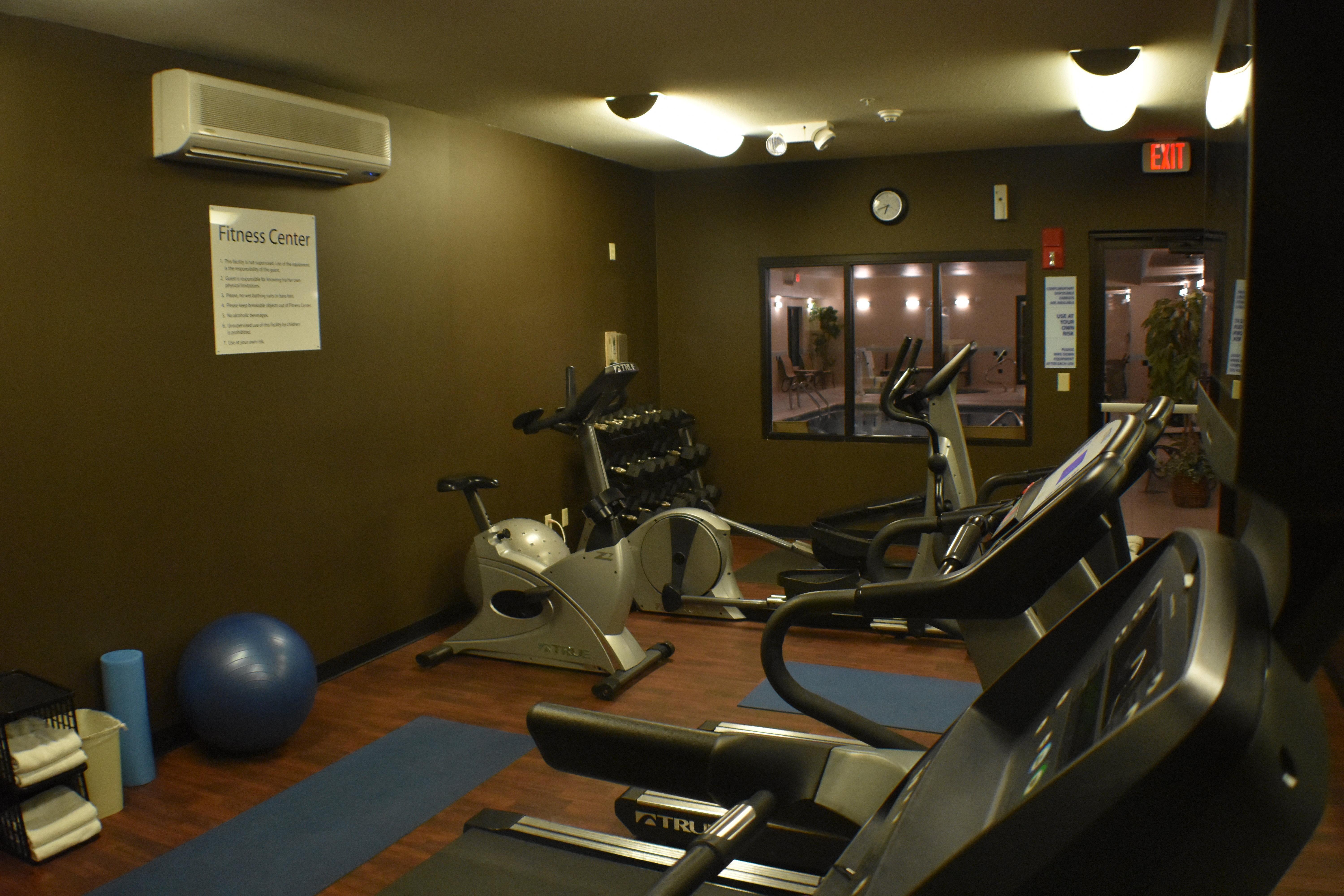 Country Inn And Suites By Radisson Garden City Ks Buitenkant foto