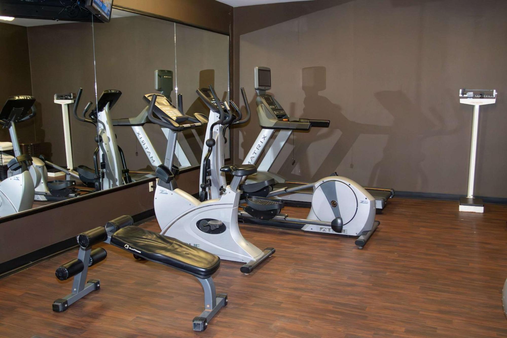 Country Inn And Suites By Radisson Garden City Ks Buitenkant foto