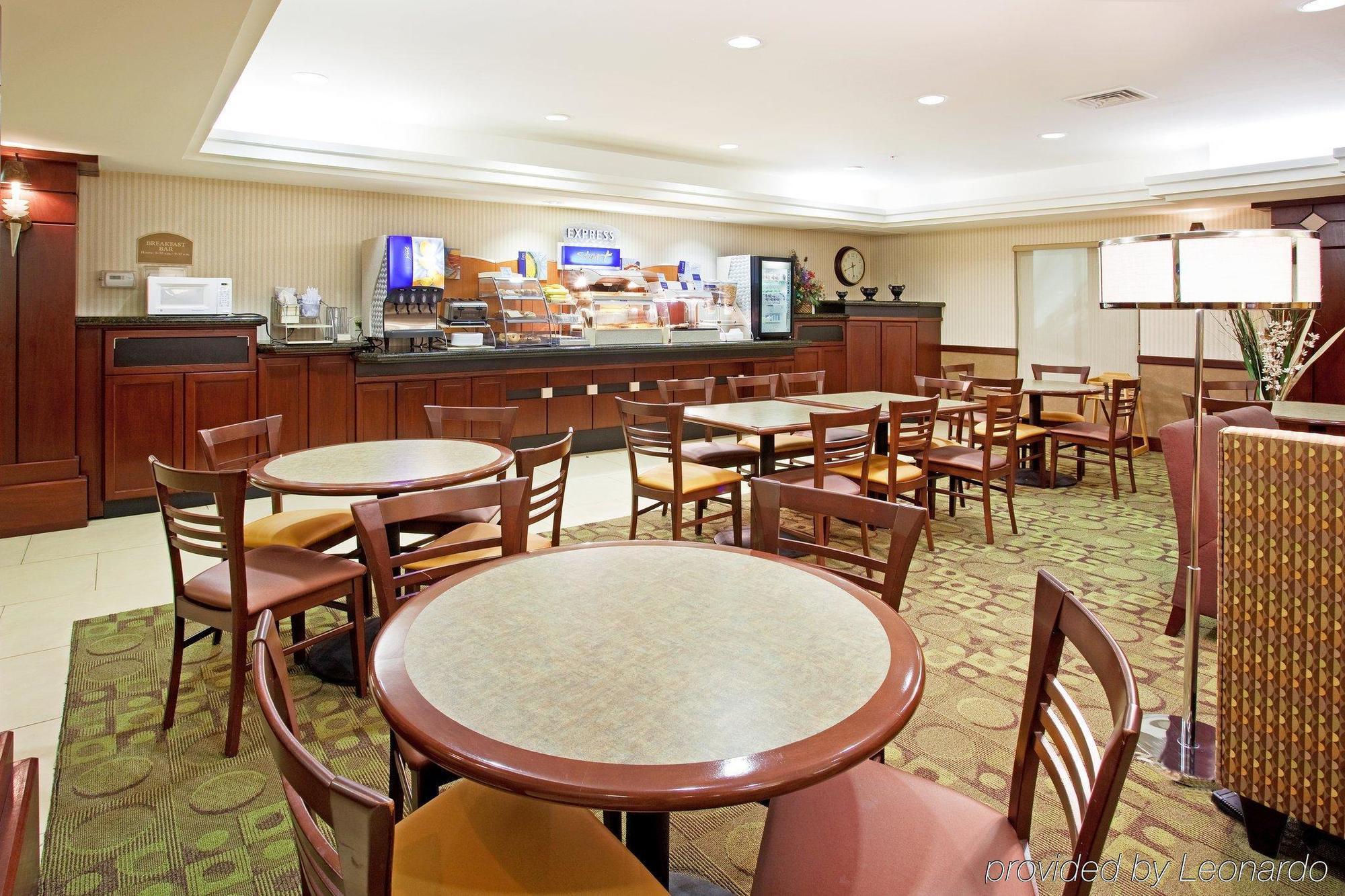 Country Inn And Suites By Radisson Garden City Ks Restaurant foto