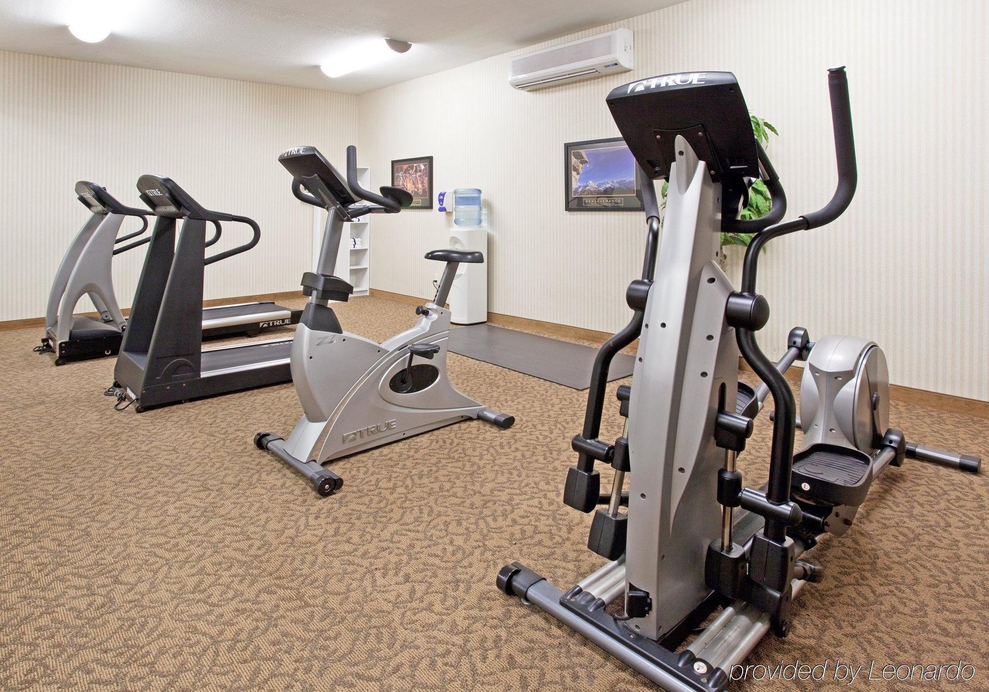 Country Inn And Suites By Radisson Garden City Ks Faciliteiten foto
