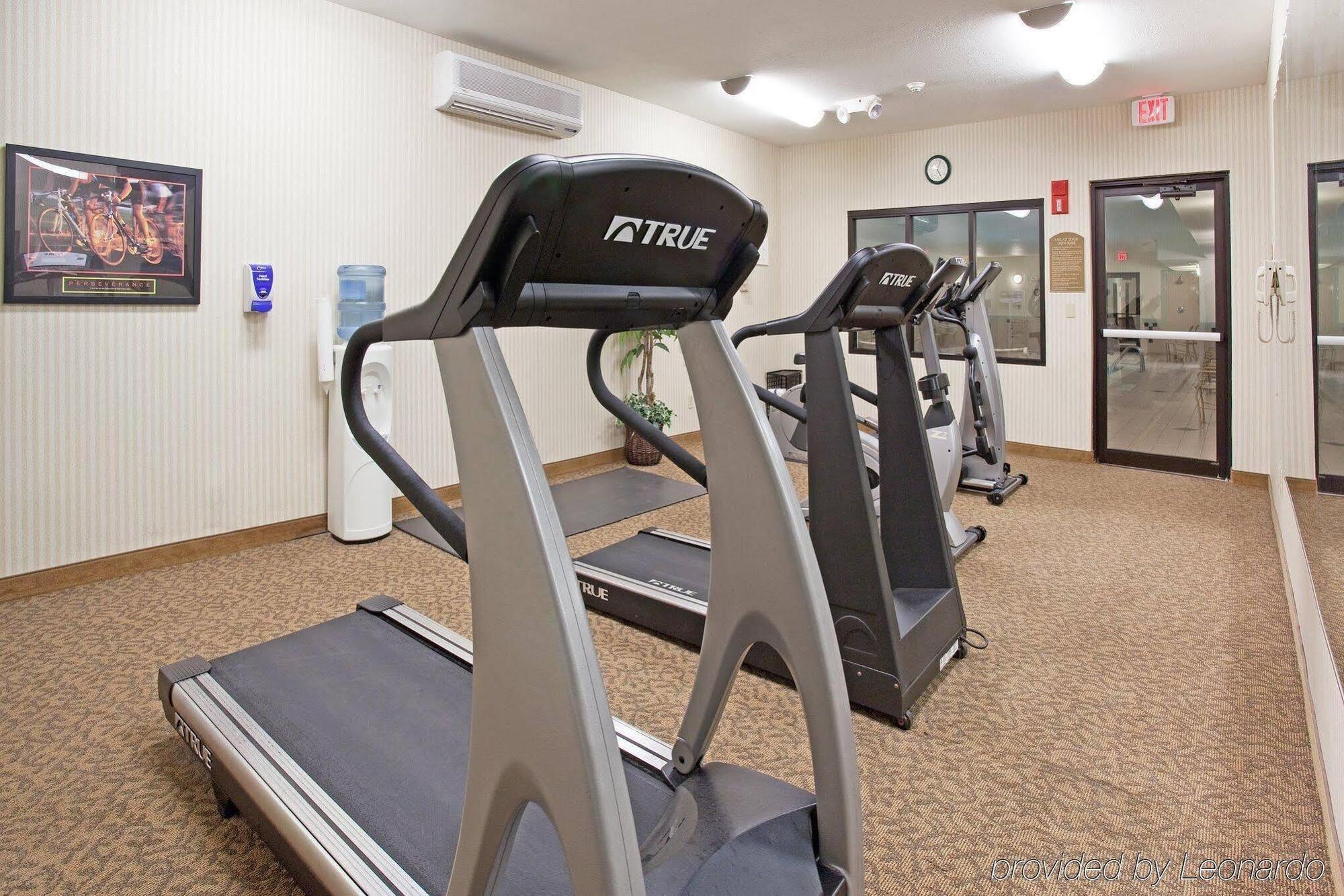 Country Inn And Suites By Radisson Garden City Ks Buitenkant foto